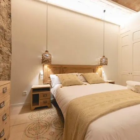 Bravissimo Mercaders, Beautiful 3 Bedroom *