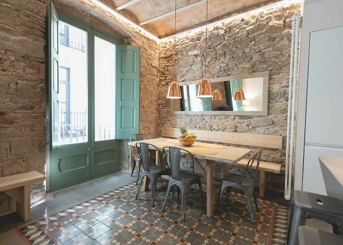 Bravissimo Mercaders, Beautiful 3 Bedroom Апартаменти