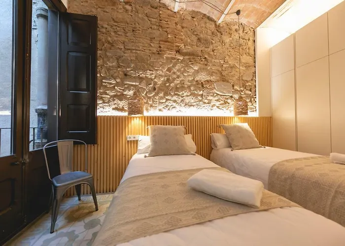 Bravissimo Mercaders, Beautiful 3 Bedroom Apartman Girona