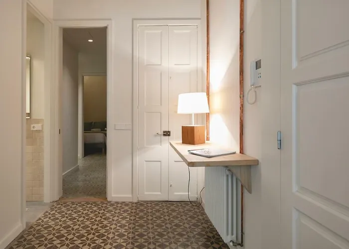 Bravissimo Mercaders, Beautiful 3 Bedroom Apartman Girona