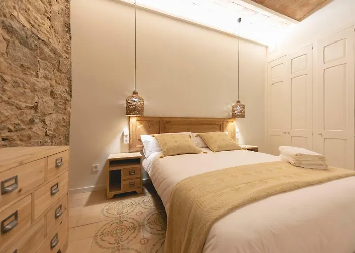 Bravissimo Mercaders, Beautiful 3 Bedroom *