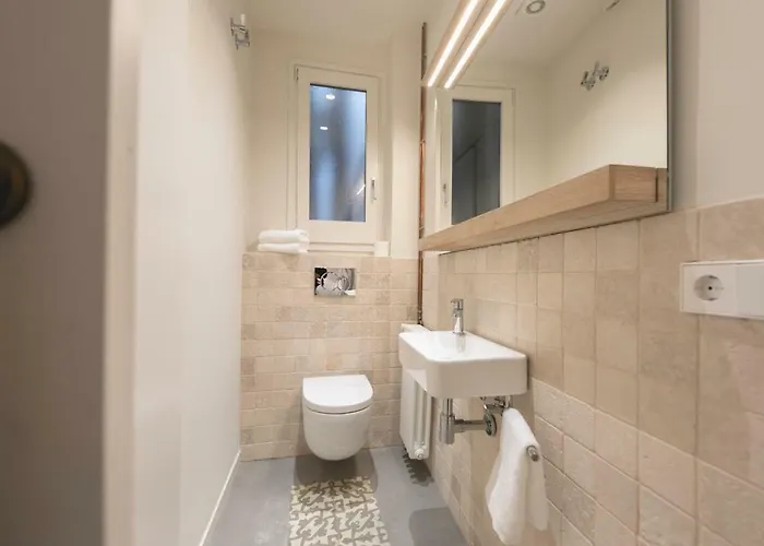 Bravissimo Mercaders, Beautiful 3 Bedroom Apartment *